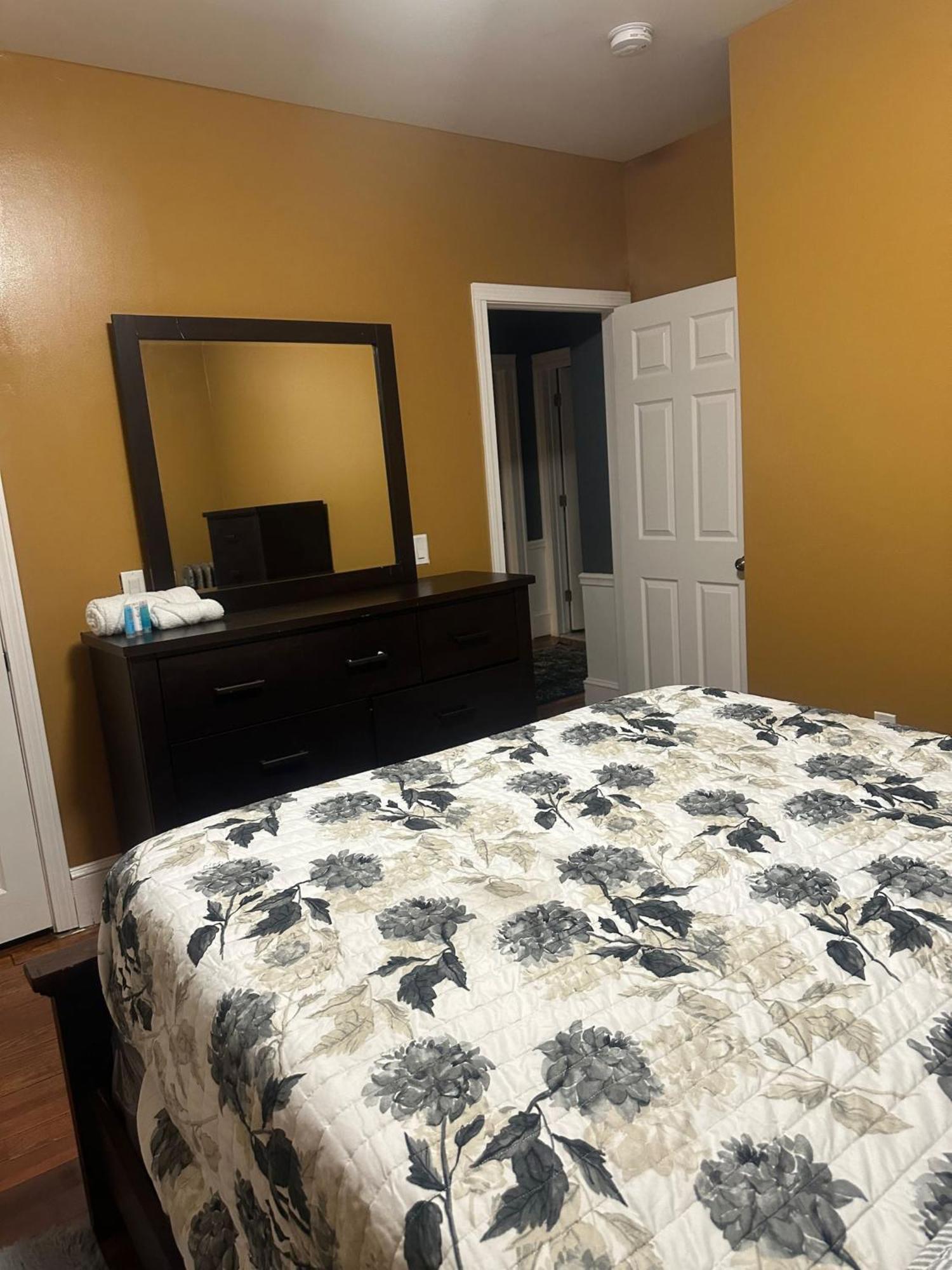 1 Ridgeway Avenue Βίλα Πρόβιντενς Εξωτερικό φωτογραφία